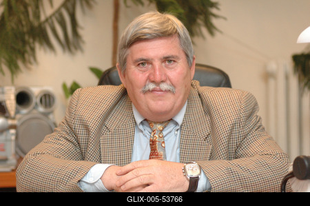 Dr Hangyási Sándor-stock-foto