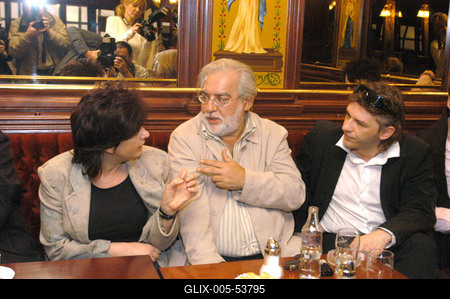 Kabaré-sorozat indul az MTV-n-stock-foto