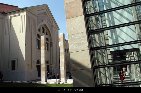 Megnyílt a Páva utcai Holocaust Dokumentációs Központ és Emlékhely.-stock-foto