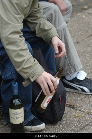 Szeszes italt fogyasztó-stock-foto