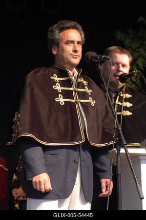 Pezsgő Lovagok avatása-stock-foto