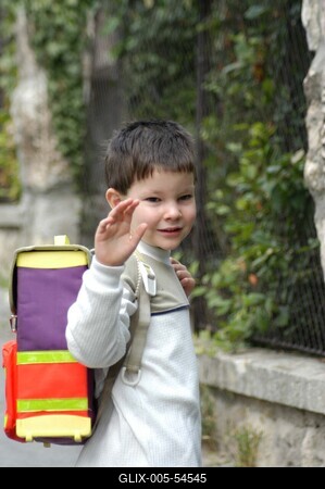 Iskolás gyerek-stock-foto