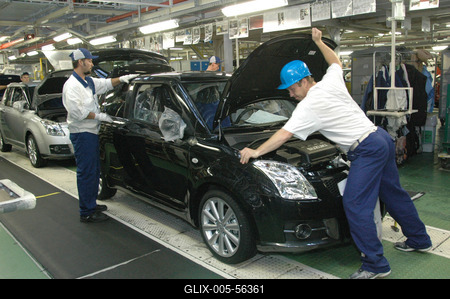 Suzuki esztergomi gyára-stock-foto