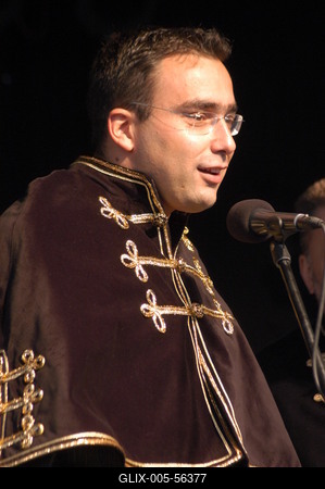 Pezsgő Lovagok avatása-stock-foto