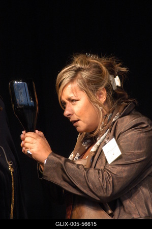 Pezsgő Lovagok avatása-stock-foto