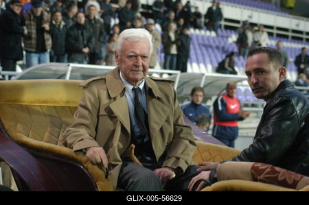 Szusza Ferencről stadiont neveztek el-stock-foto