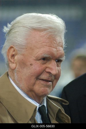 Szusza Ferencről stadiont neveztek el-stock-foto