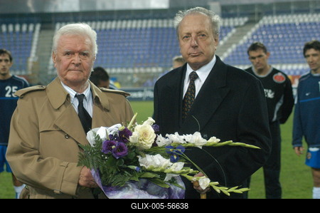 Szusza Ferencről stadiont neveztek el-stock-foto