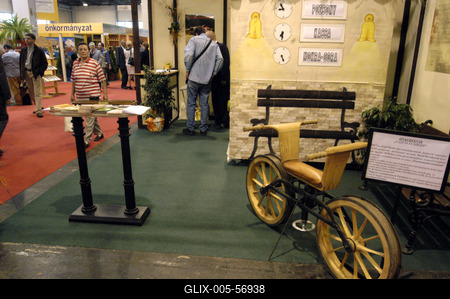 Utazás 2004 kiállítás-stock-foto