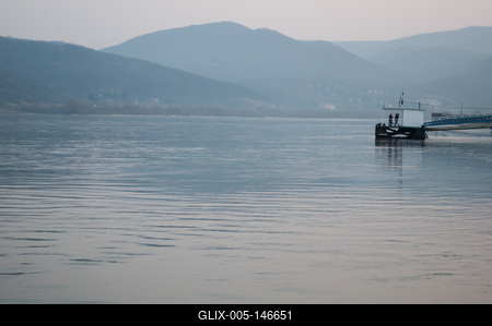 A Dunakanyar látványa a Nagymarosról-stock-foto