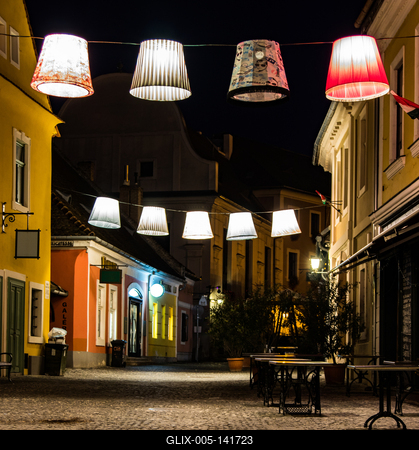 Summer night in Szentendre-stock-foto