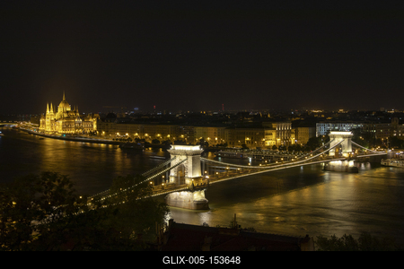 Budapest is the capital and the most populous city of Hungary, and one of the largest cities in the European Union. With an estimated 2016 population of 1,759,407 distributed over a land area of about 525 square kilometres (203 square miles), Budapest is also one of the most densely populated major cities in the EU.Budapest is cited as one of the most beautiful cities in Europe, ranked as "the world's second best city" by Condé Nast Traveler, and "Europe's 7th most idyllic place to live" by Forbes.-stock-foto