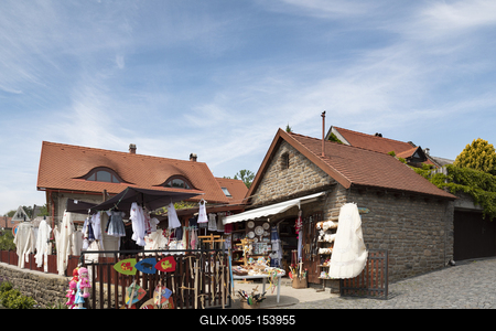 Tihany is a village on the northern shore of Lake Balaton on the Tihany Peninsula (Hungary, Veszprém County). The whole peninsula is a historical district.The center of the district is the Benedictine Tihany Abbey, which was founded in 1055 AD by András (Andrew) I, who is buried in the crypt. The founding charter of this abbey is the first extant record of Hungarian language, preserved in Pannonhalma Benedictine Archabbey. The church itself was rebuilt in baroque style in 1754. The still functioning abbey is a popular tourist attraction due to its historical and artistic significance. It also has the best view of Lake Balaton.-stock-foto