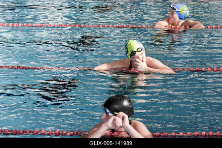 Magyarország több  településén épülhet uszoda-stock-foto