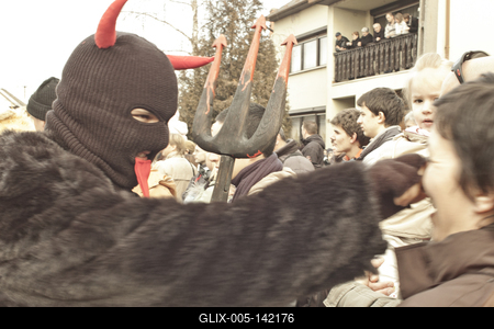 A busójárás, mint népszokási örökség, az UNESCO az Emberiség Szellemi Kulturális Örökség reprezentatív listájára került fel 2009-ben.-stock-foto