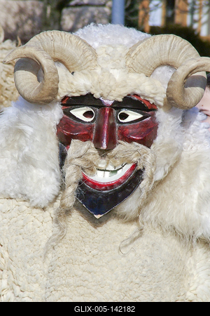 A busójárás, mint népszokási örökség, az UNESCO az Emberiség Szellemi Kulturális Örökség reprezentatív listájára került fel 2009-ben.-stock-foto