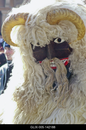 A busójárás, mint népszokási örökség, az UNESCO az Emberiség Szellemi Kulturális Örökség reprezentatív listájára került fel 2009-ben.-stock-foto