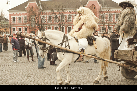 A busójárás, mint népszokási örökség, az UNESCO az Emberiség Szellemi Kulturális Örökség reprezentatív listájára került fel 2009-ben.-stock-foto