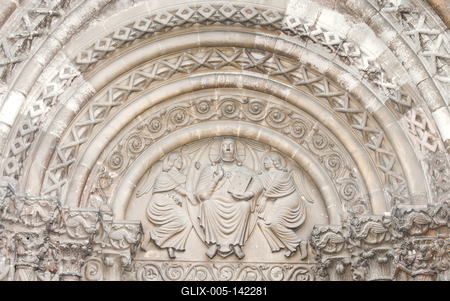 Felújítják a csodaszép, 800 éves jáki templomot-stock-foto