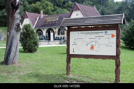 Az Aggteleki Nemzeti Park-stock-foto