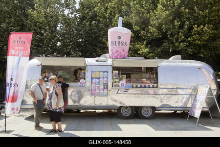 Food Truck Show Debrecen 2018-stock-foto