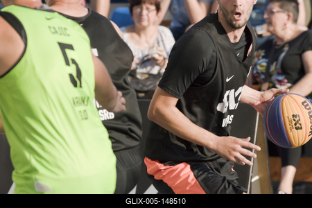 Négy versenyt rendeznek 3x3-as kosárlabdában Debrecen főterén.-stock-foto