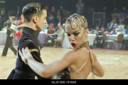 TÁNCSPORT MAGYAR BAJNOKSÁGOK HUNGARIAN DANCE OPEN februar 2-3 2019  MOM SPORT CENTER/BUDAPEST/HUNGARY-stock-foto