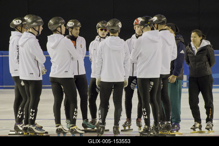 A 2020-as debreceni rövidpályás gyorskorcsolya Európa-bajnokság előtt, április 30-án nyílt edzést tartott a magyar válogatott a debreceni Főnix csarnokban.-stock-foto