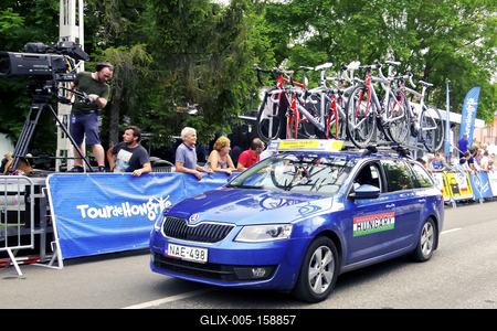 A TOUR DE HONGRIE 2019 kerékpáros verseny egyik idei cél helyszíne a hajdúszoboszlói fürdő mellett volt a Tiszafüred-Hajdúszoboszlói szakasz lezárásaként.-stock-foto