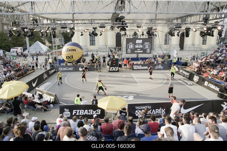 Négy versenyt rendeznek 3x3-as kosárlabdában Debrecen főterén.-stock-foto