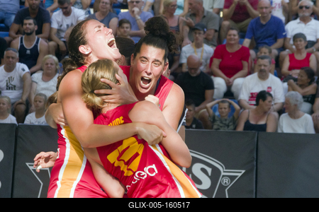 Négy versenyt rendeznek 3x3-as kosárlabdában Debrecen főterén.-stock-foto