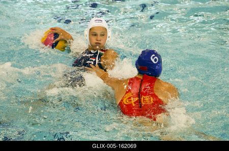 Hungary-China woman waterpolo-stock-foto