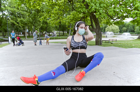 play sports after covid!-stock-foto