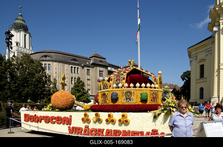 Flowerart car carnival 2020 Hungary/Debrecen-stock-foto