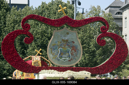 Flowerart car carnival 2020 Hungary/Debrecen-stock-foto