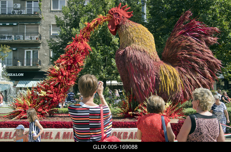 Flowerart car carnival 2020 Hungary/Debrecen-stock-foto