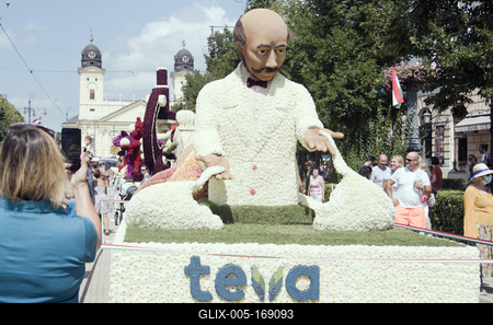Flowerart car carnival 2020 Hungary/Debrecen-stock-foto