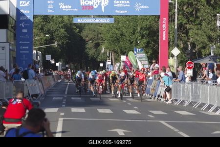 Tour de Hongrie 2020 2th stage-stock-foto