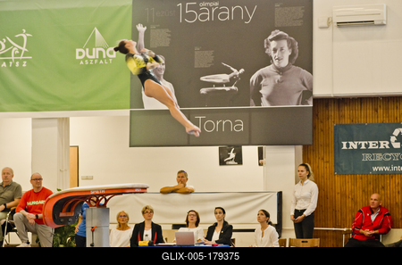 DUNA ASZFALT Országos tornász Bajnokság Budapest 2021-stock-foto