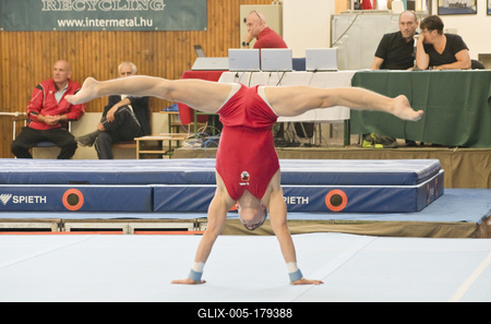 DUNA ASZFALT Országos tornász Bajnokság Budapest 2021-stock-foto