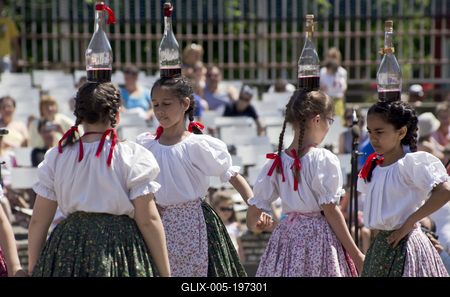 Hagyományőrzés Pünkösd napján Hajdúszoboszlón-stock-foto