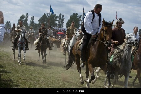 Kurultaj – Magyar Törzsi Gyűlés Bugacon-stock-foto