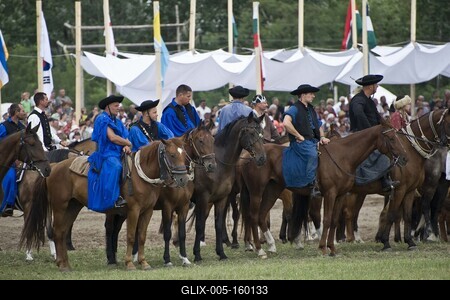 Kurultaj – Magyar Törzsi Gyűlés Bugacon-stock-foto