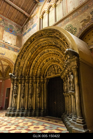 A Freibergi Aranykapu másolata, Román csarnok, Szépművészeti Múzeum-stock-foto