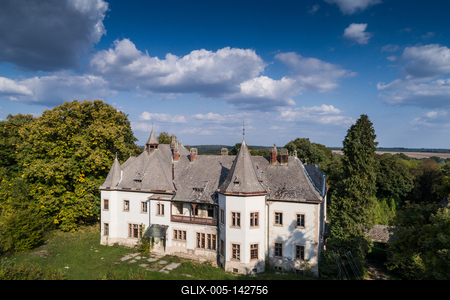 Hoyos-kastély, Lad-stock-foto