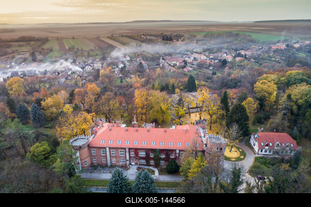 Benyovszky-kastély, Görcsöny-stock-foto
