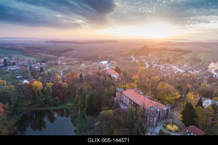Benyovszky-kastély, Görcsöny-stock-foto