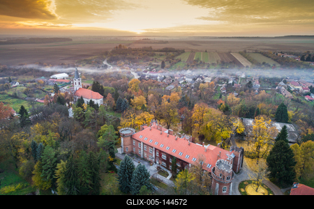 Benyovszky-kastély, Görcsöny-stock-foto
