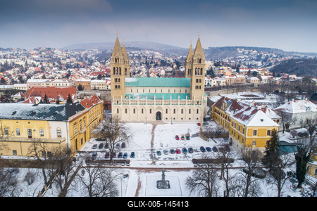 A pécsi székesegyház-stock-foto