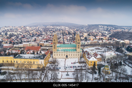 A pécsi székesegyház-stock-foto
